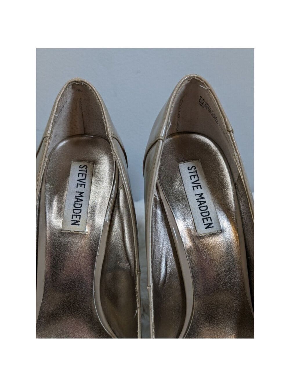 Steve Madden Women's Nude Patent Leather Pumps Heels Sz 7.5 EUC - Picture 11 of 11